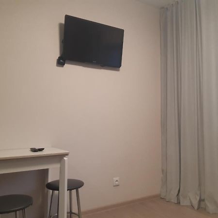 Apart. studio near stadium Metalist Charkiv Esterno foto