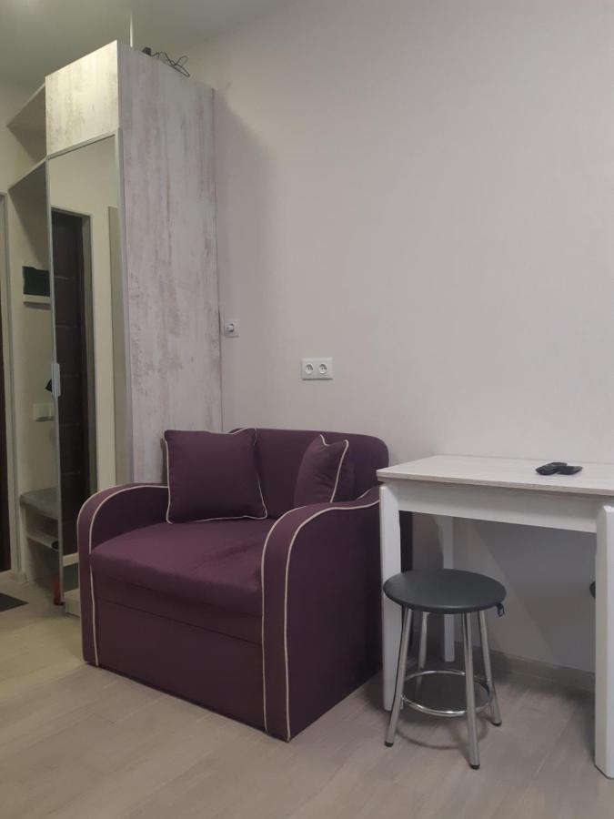 Apart. studio near stadium Metalist Charkiv Esterno foto